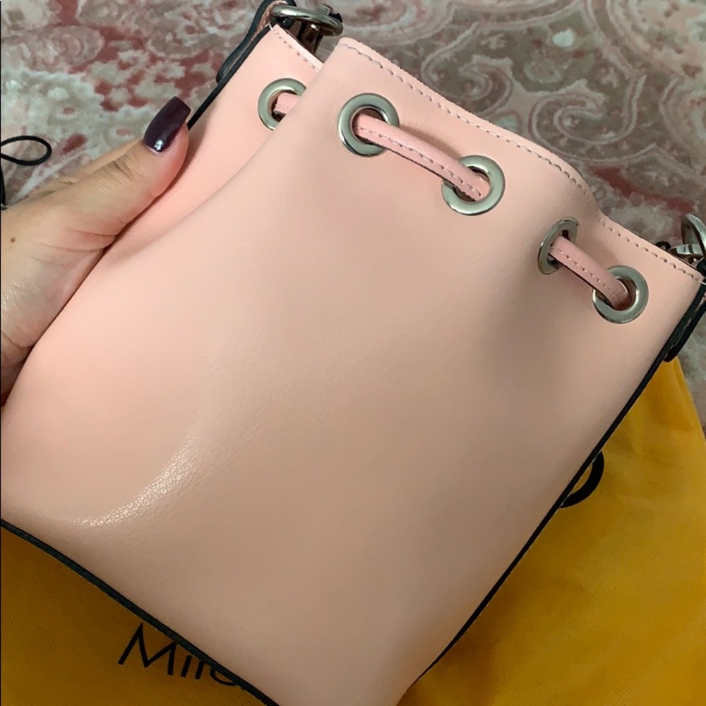 Mario Valentino discontinued Jules pink leather bucket bag - Picture 9 of 11